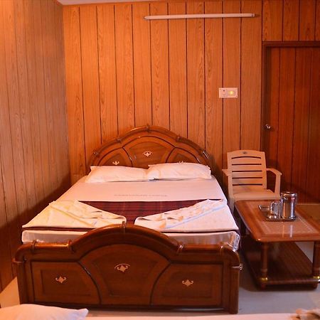 Saravanan Lodge Madras Kamer foto